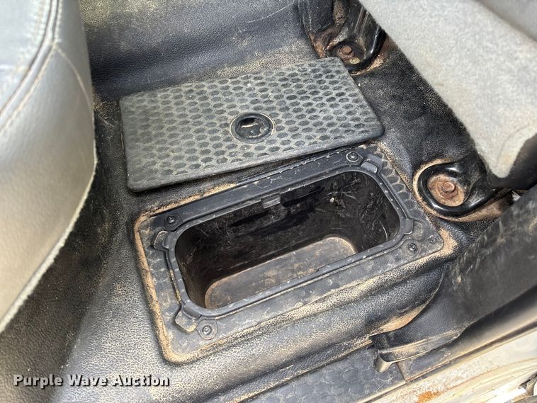 image for item EV3270 2017 RAM 3500 Crew Cab pickup truck