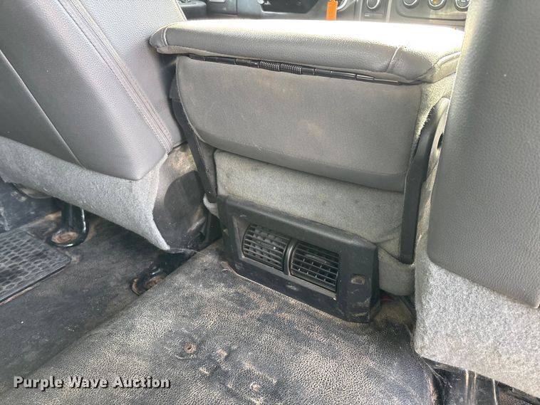 image for item EV3270 2017 RAM 3500 Crew Cab pickup truck