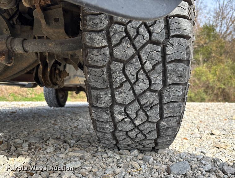 image for item EV3270 2017 RAM 3500 Crew Cab pickup truck