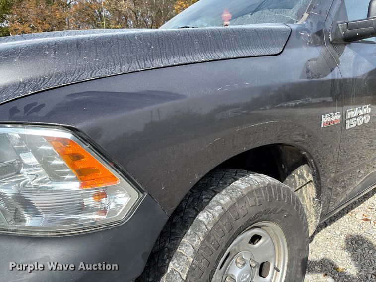 image for item EV3272 2018 RAM 1500 Crew Cab pickup truck