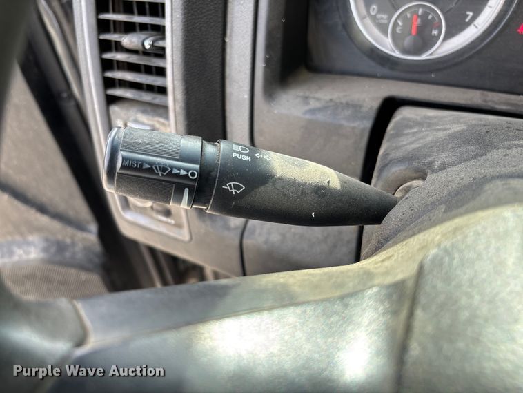 image for item EV3272 2018 RAM 1500 Crew Cab pickup truck