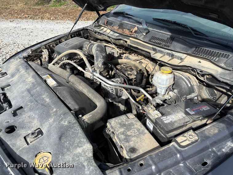 image for item EV3272 2018 RAM 1500 Crew Cab pickup truck