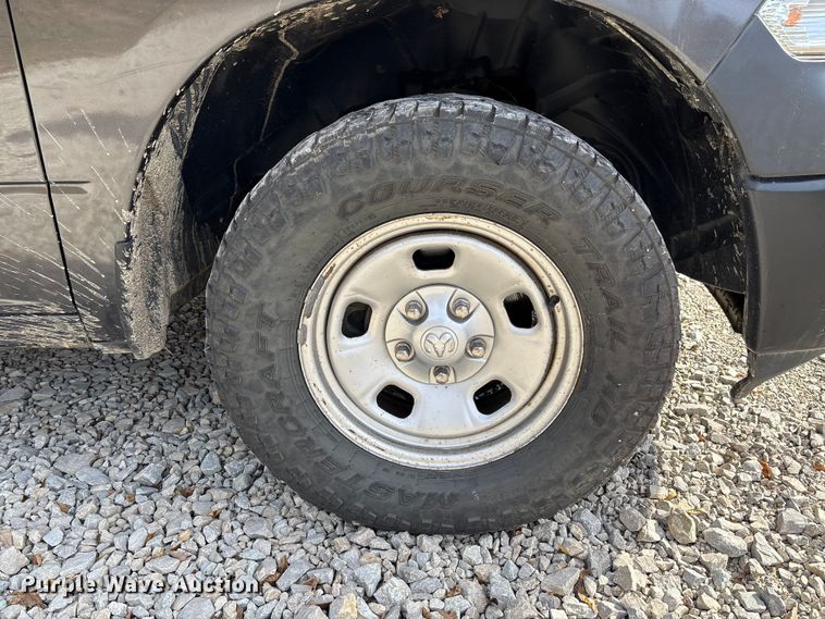 image for item EV3272 2018 RAM 1500 Crew Cab pickup truck