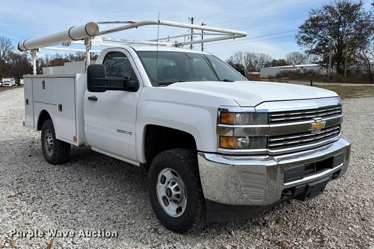image for item EV3273 2016 Chevrolet Silverado 2500HD utility bed pickup truck