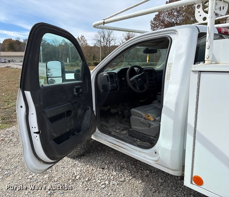 image for item EV3273 2016 Chevrolet Silverado 2500HD utility bed pickup truck