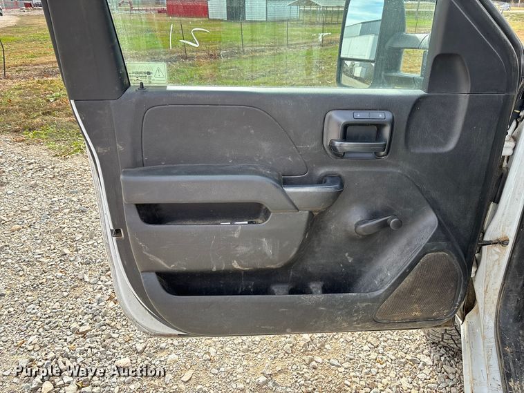 image for item EV3273 2016 Chevrolet Silverado 2500HD utility bed pickup truck