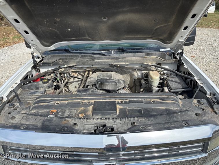 image for item EV3273 2016 Chevrolet Silverado 2500HD utility bed pickup truck