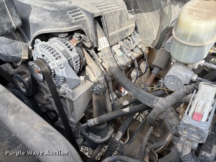 image for item EV3273 2016 Chevrolet Silverado 2500HD utility bed pickup truck