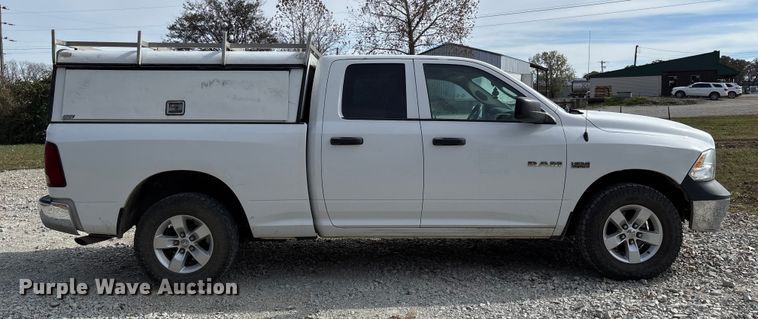 image for item EV3274 2015 RAM 1500 Quad Cab pickup truck