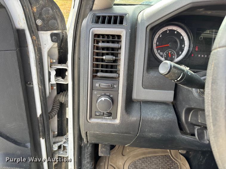 image for item EV3274 2015 RAM 1500 Quad Cab pickup truck