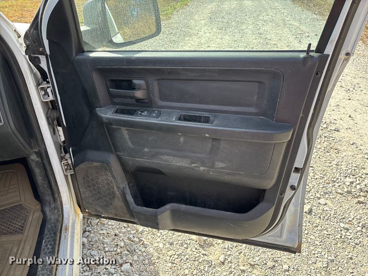 image for item EV3274 2015 RAM 1500 Quad Cab pickup truck