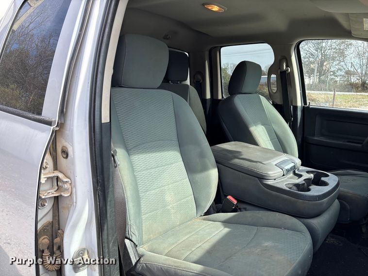 image for item EV3274 2015 RAM 1500 Quad Cab pickup truck