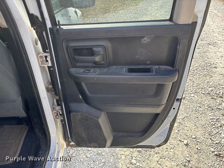 image for item EV3274 2015 RAM 1500 Quad Cab pickup truck