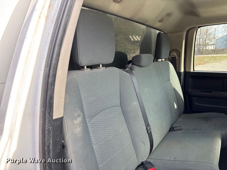 image for item EV3274 2015 RAM 1500 Quad Cab pickup truck