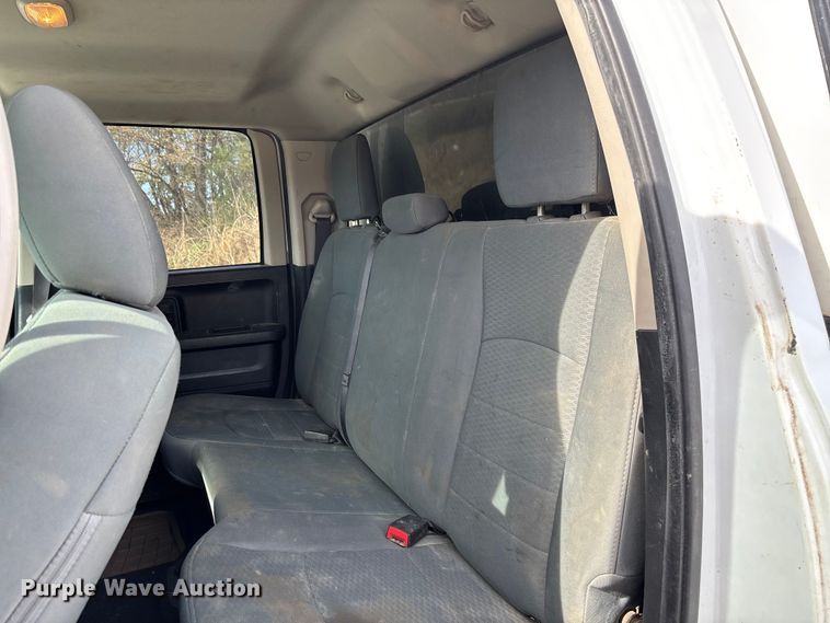 image for item EV3274 2015 RAM 1500 Quad Cab pickup truck