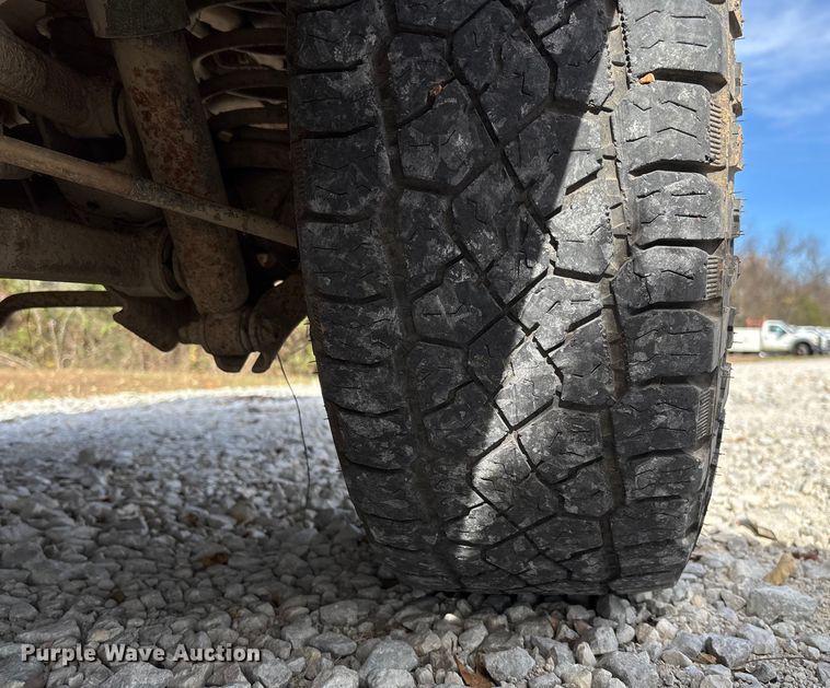 image for item EV3274 2015 RAM 1500 Quad Cab pickup truck