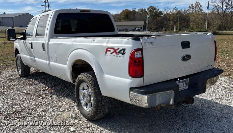 image for item EV3276 2014 Ford F250 Super Duty Crew Cab pickup truck