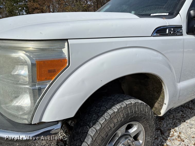 image for item EV3276 2014 Ford F250 Super Duty Crew Cab pickup truck