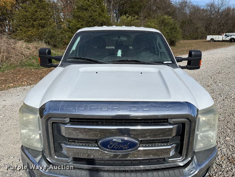 image for item EV3276 2014 Ford F250 Super Duty Crew Cab pickup truck