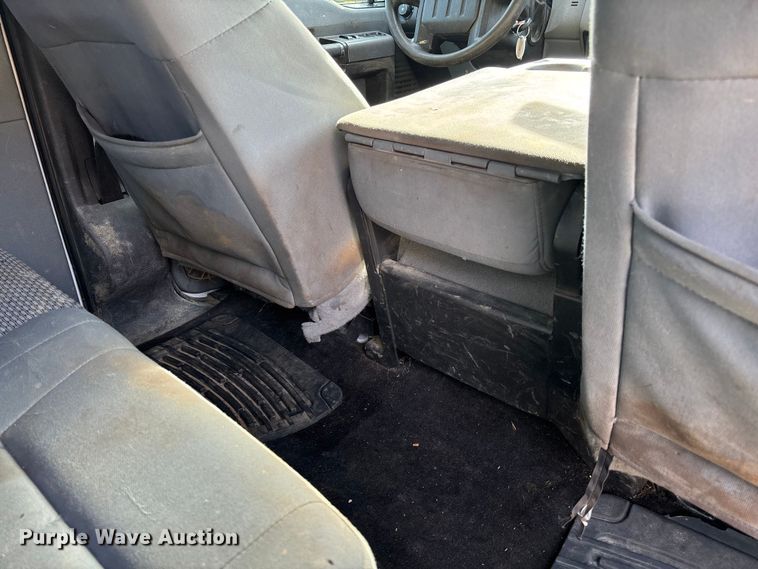 image for item EV3276 2014 Ford F250 Super Duty Crew Cab pickup truck