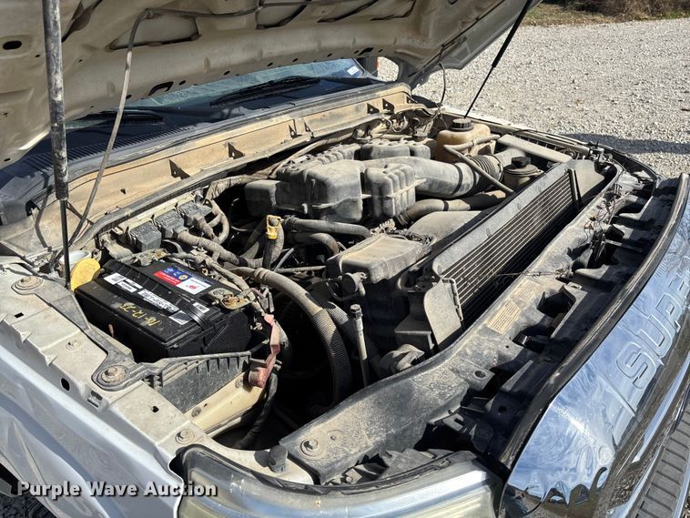 image for item EV3276 2014 Ford F250 Super Duty Crew Cab pickup truck