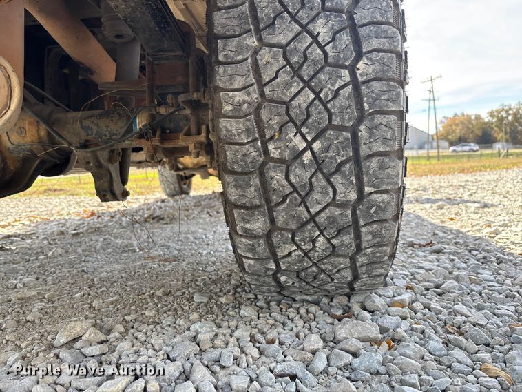 image for item EV3276 2014 Ford F250 Super Duty Crew Cab pickup truck