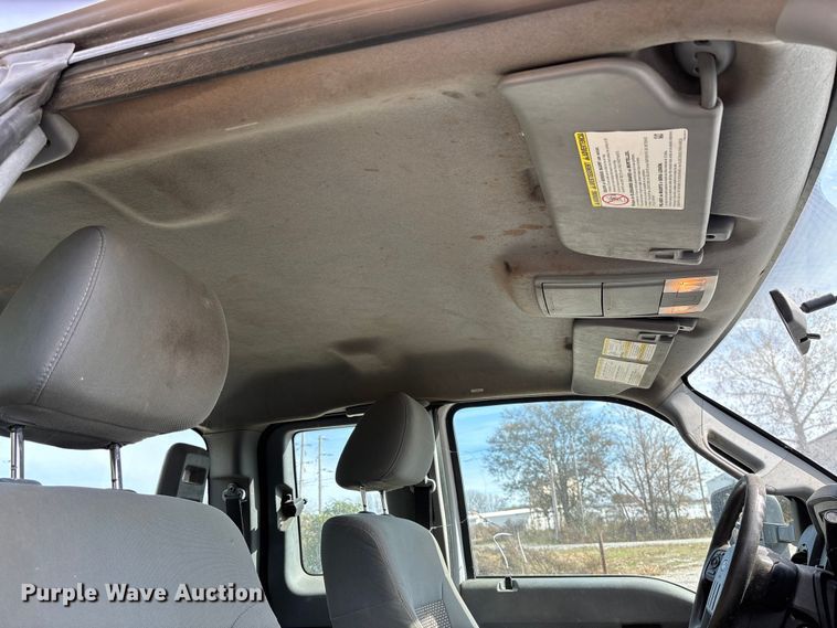 image for item EV3277 2014 Ford F250 Super Duty SuperCab pickup truck