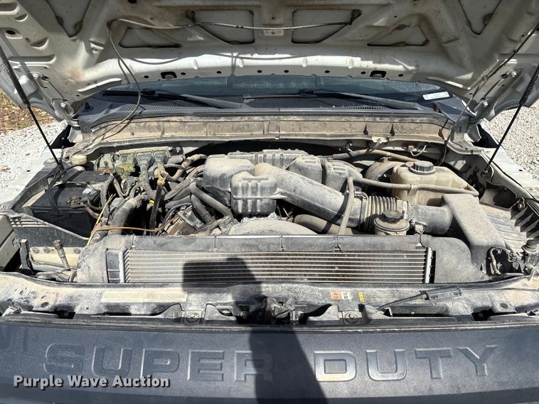 image for item EV3277 2014 Ford F250 Super Duty SuperCab pickup truck