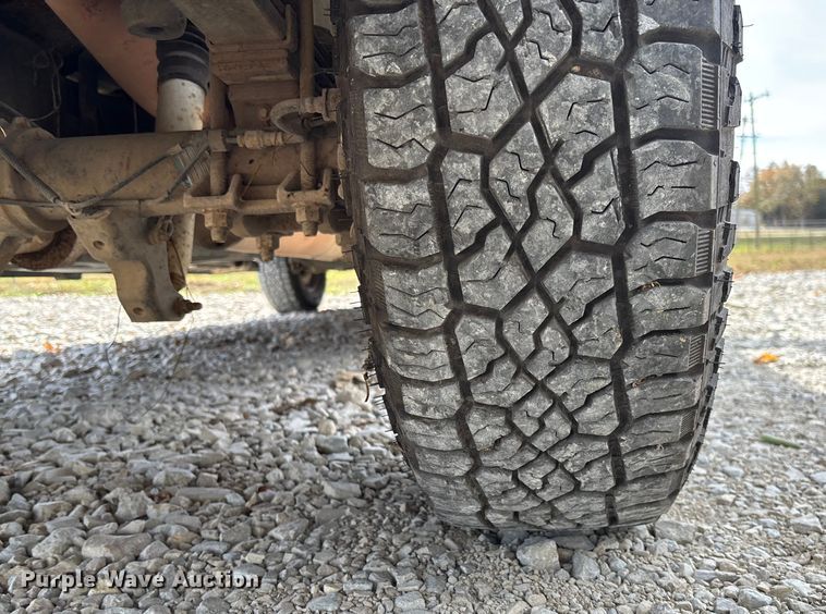 image for item EV3277 2014 Ford F250 Super Duty SuperCab pickup truck