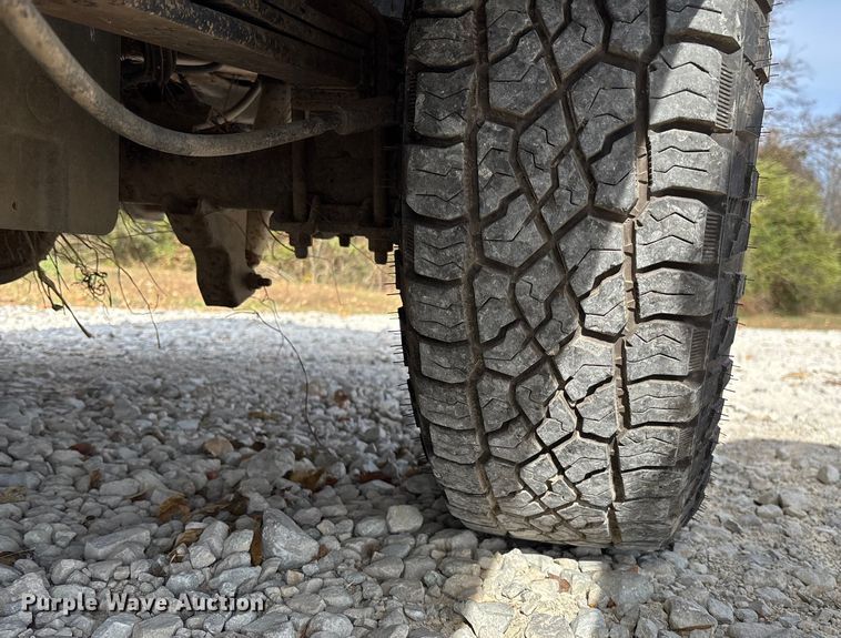 image for item EV3277 2014 Ford F250 Super Duty SuperCab pickup truck