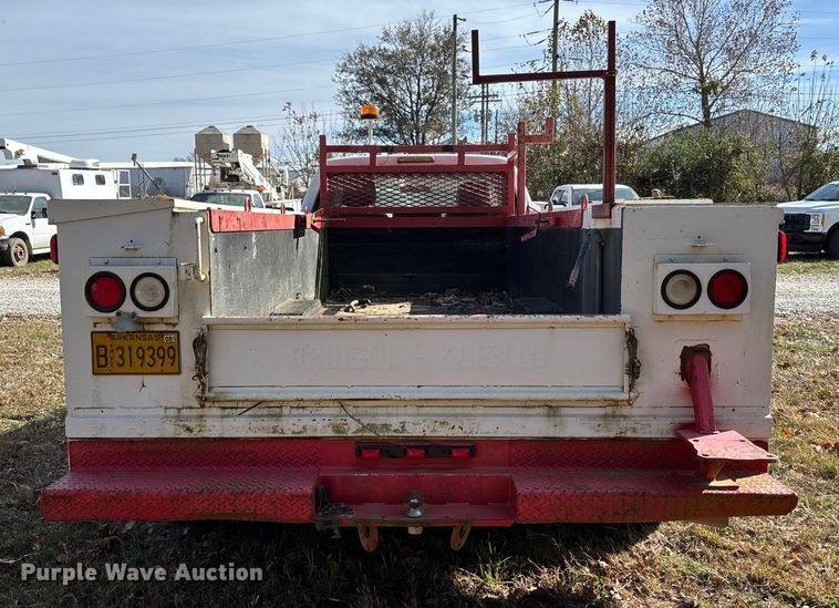 image for item EV3279 2011 Ford F550 utility / service truck