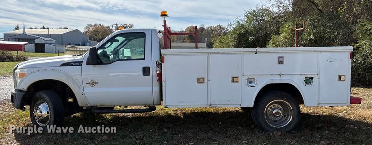 image for item EV3279 2011 Ford F550 utility / service truck