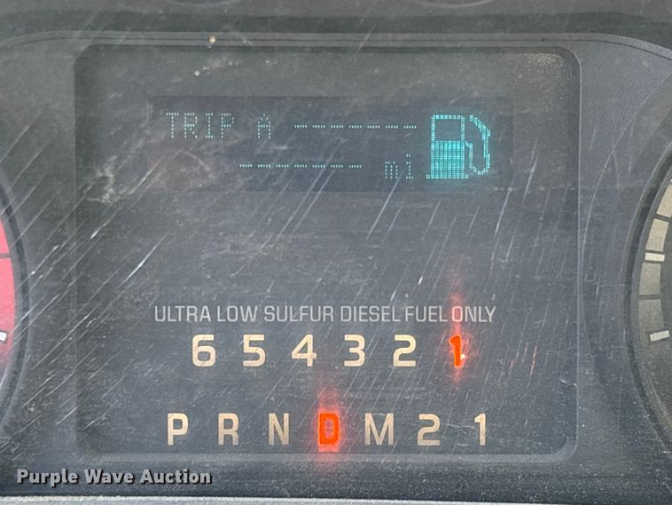 image for item EV3279 2011 Ford F550 utility / service truck