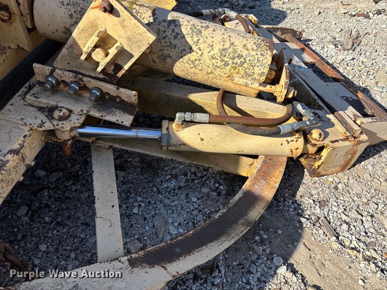 image for item EV3312 (2) Flink snow plows