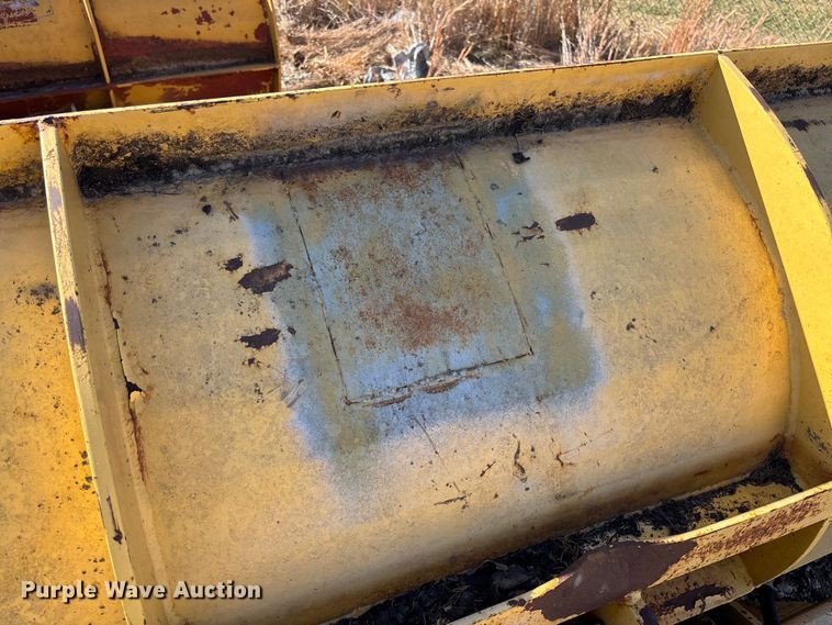 image for item EV3312 (2) Flink snow plows