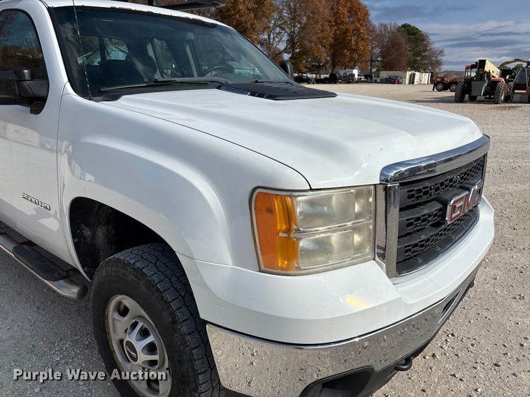 image for item EV3316 2013 GMC Sierra 2500 Ext. Cab utility bed pickup truck