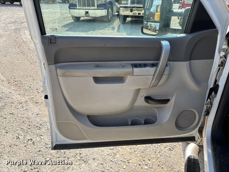 image for item EV3316 2013 GMC Sierra 2500 Ext. Cab utility bed pickup truck