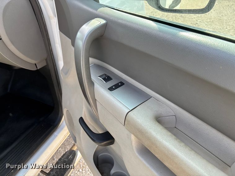 image for item EV3316 2013 GMC Sierra 2500 Ext. Cab utility bed pickup truck