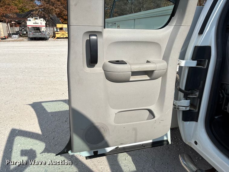 image for item EV3316 2013 GMC Sierra 2500 Ext. Cab utility bed pickup truck