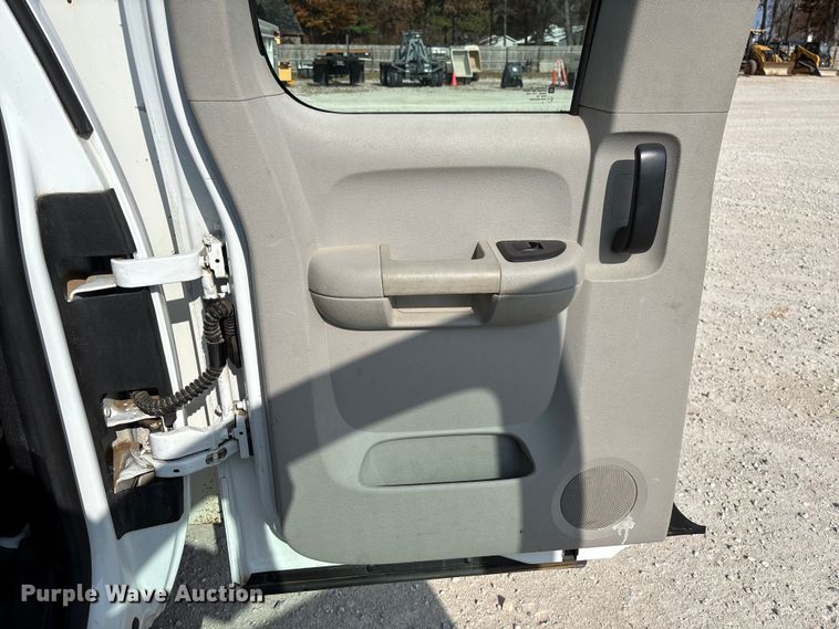 image for item EV3316 2013 GMC Sierra 2500 Ext. Cab utility bed pickup truck