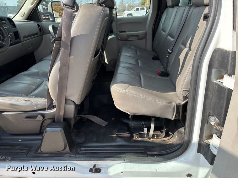 image for item EV3316 2013 GMC Sierra 2500 Ext. Cab utility bed pickup truck