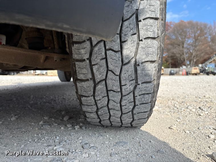 image for item EV3316 2013 GMC Sierra 2500 Ext. Cab utility bed pickup truck