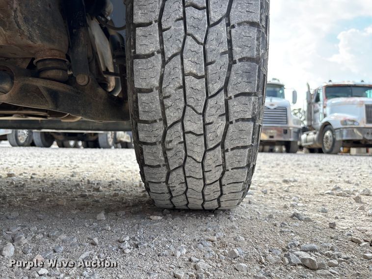 image for item EV3316 2013 GMC Sierra 2500 Ext. Cab utility bed pickup truck