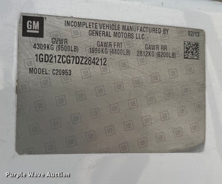 image for item EV3316 2013 GMC Sierra 2500 Ext. Cab utility bed pickup truck