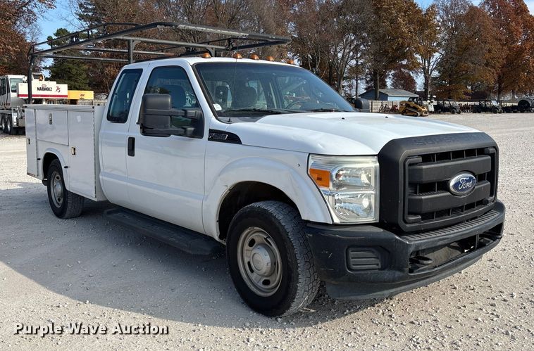image for item EV3317 2012 Ford F250 Super Duty Extended Cab Utility Bed Pickup