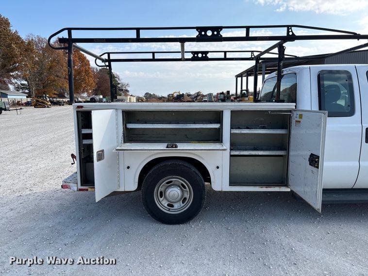 image for item EV3317 2012 Ford F250 Super Duty Extended Cab Utility Bed Pickup