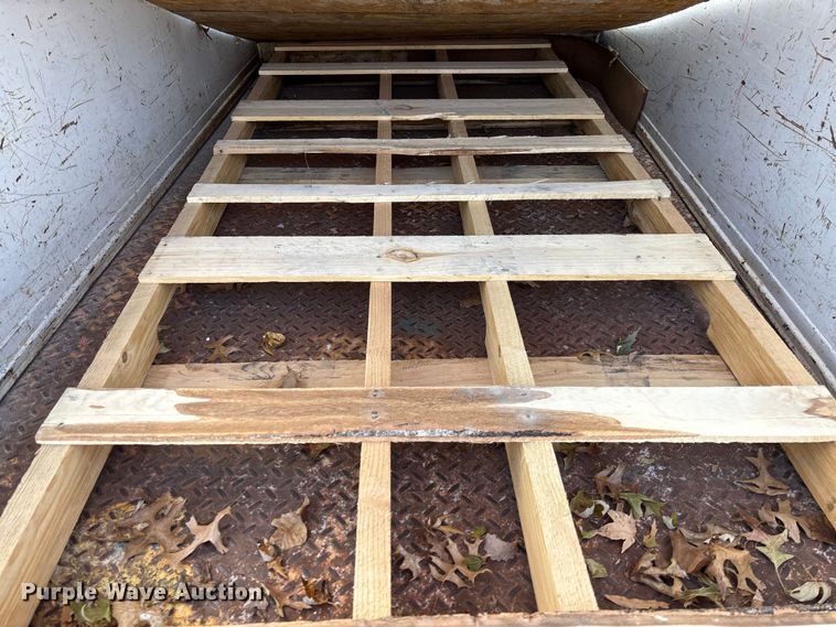 image for item EV3317 2012 Ford F250 Super Duty Extended Cab Utility Bed Pickup