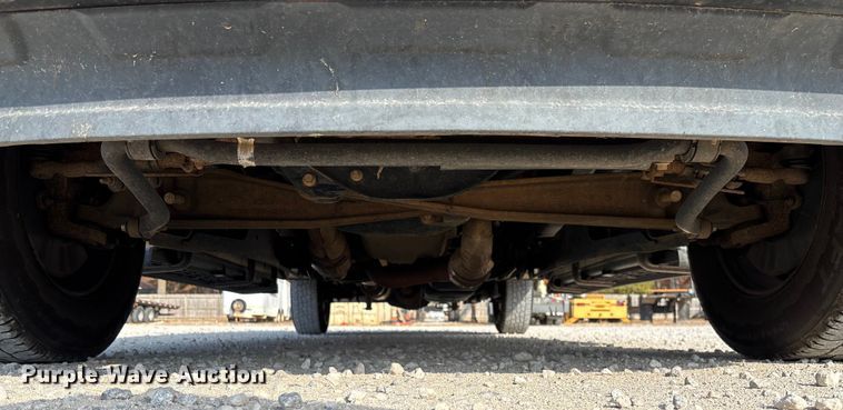 image for item EV3317 2012 Ford F250 Super Duty Extended Cab Utility Bed Pickup