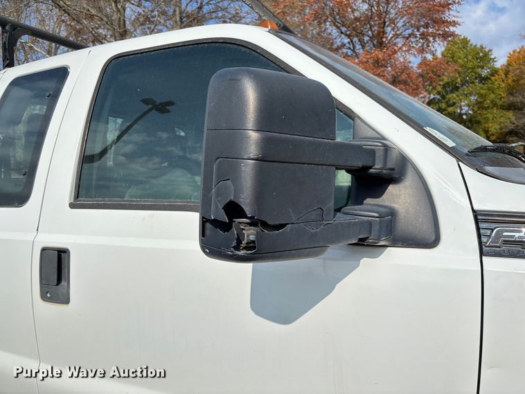 image for item EV3317 2012 Ford F250 Super Duty Extended Cab Utility Bed Pickup