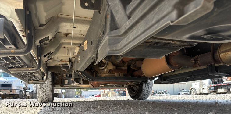 image for item EV3317 2012 Ford F250 Super Duty Extended Cab Utility Bed Pickup